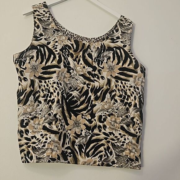 Womens  Animal Print Tank Top Blouse Sleeveless Scoop Neck  no Tags - Picture 1 of 4